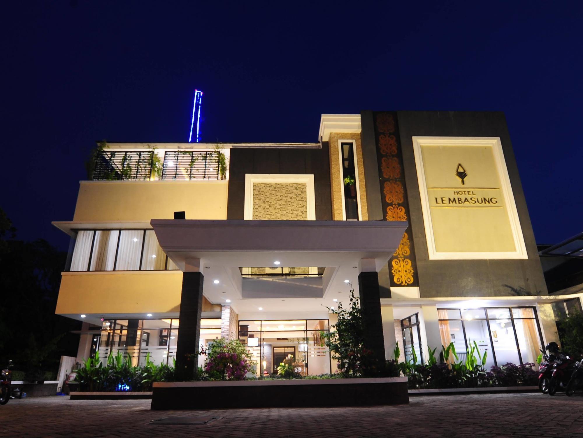 Lembasung Boutique Syariah Hotel Таракан Экстерьер фото